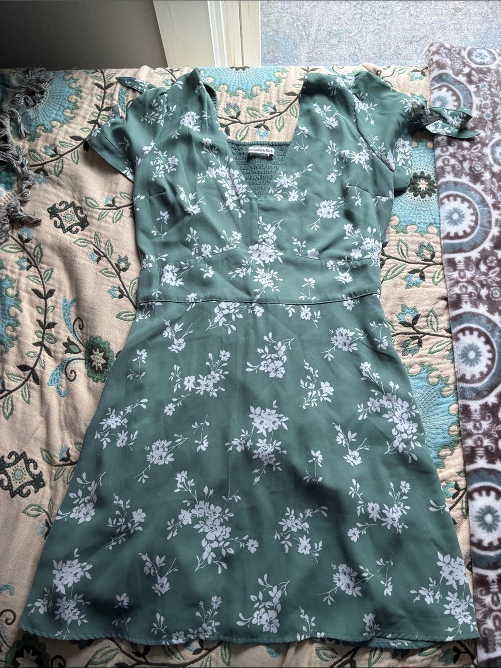 Abercrombie & Fitch Sage Green Floral Mini Dress